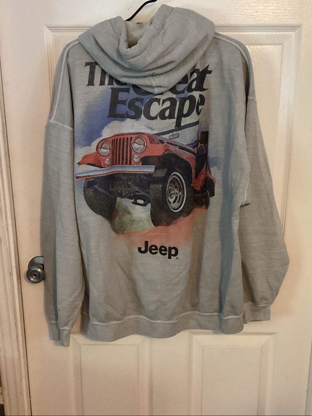 Jeep Spirit 1941 Pullover Hoodie with Backhit